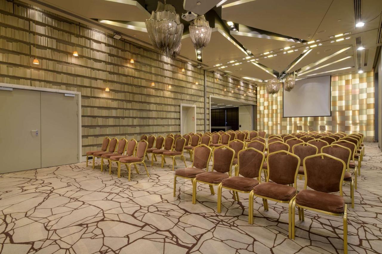 Radisson Blu Park Hotel Athens Ngoại thất bức ảnh The ballroom