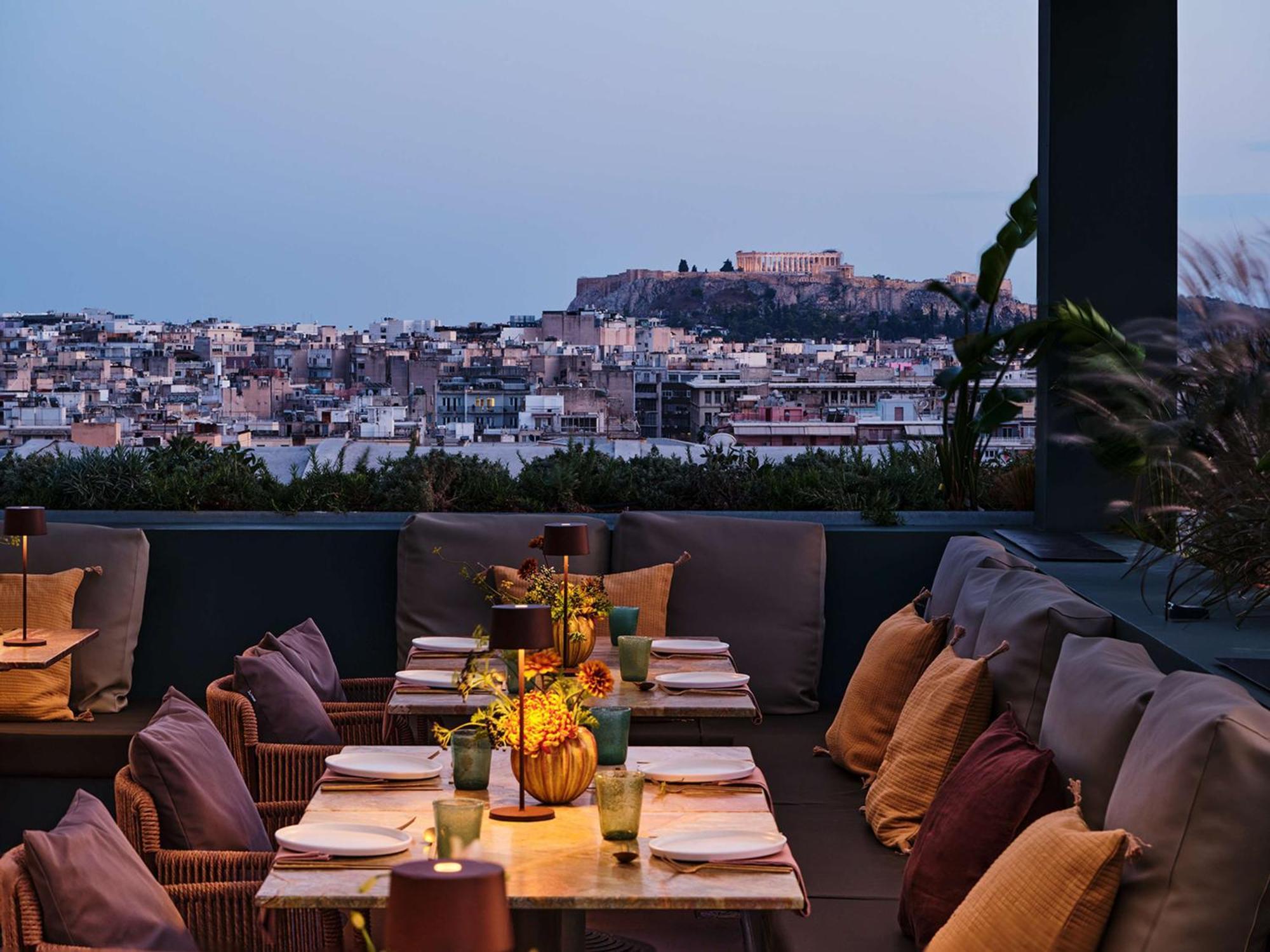 Radisson Blu Park Hotel Athens Ngoại thất bức ảnh The view from the restaurant